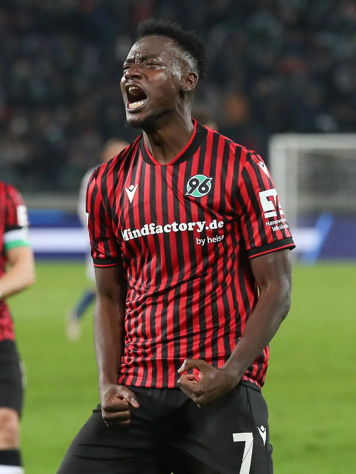 Fussball - 2.Bundesliga Hannover 96 - Karlsruher SC