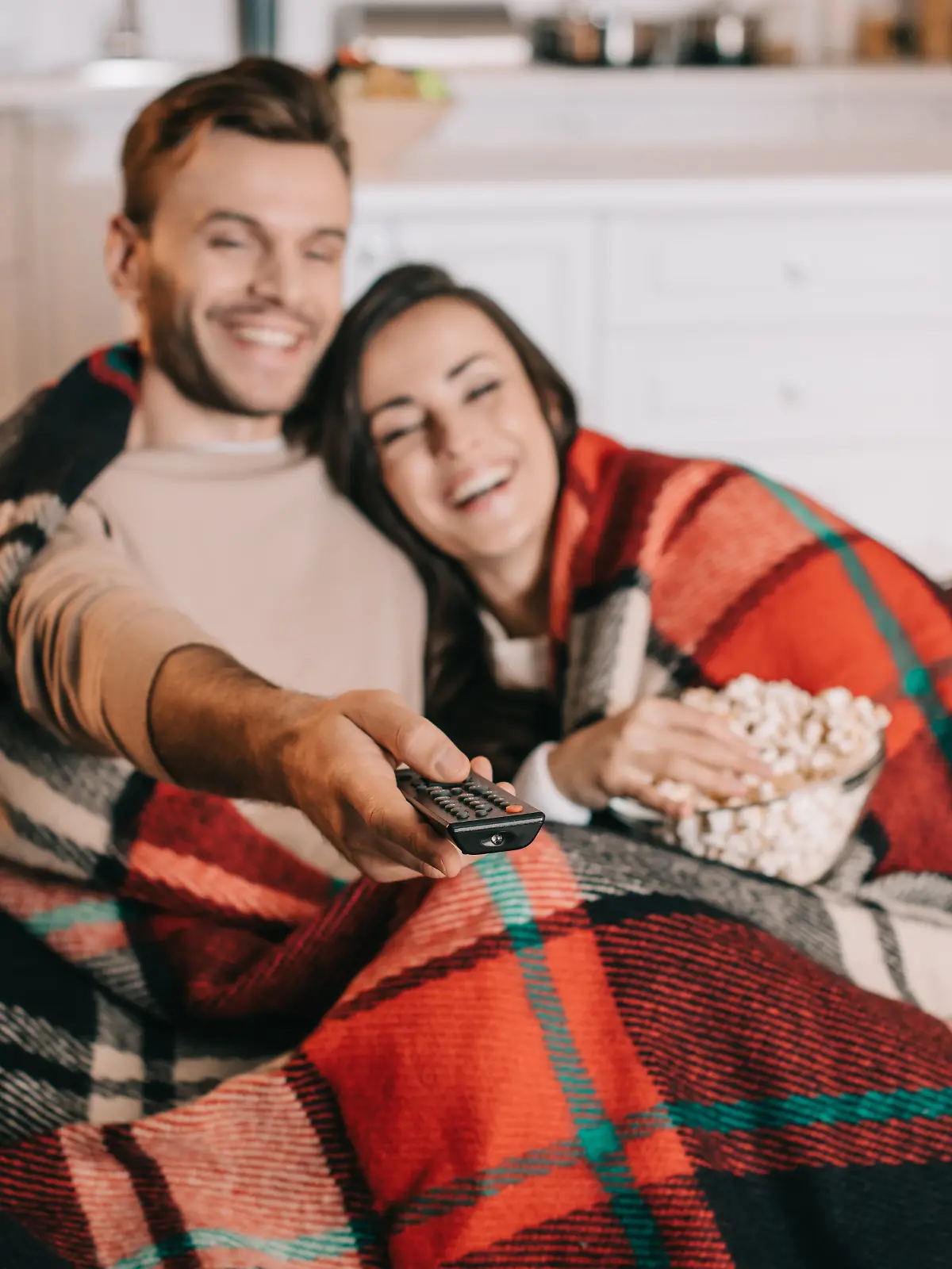 Die besten Filme und Serien: RTL+ liefert die besten Inhalte, um ganz gemütlich ins neue Jahr 2026 zu starten.