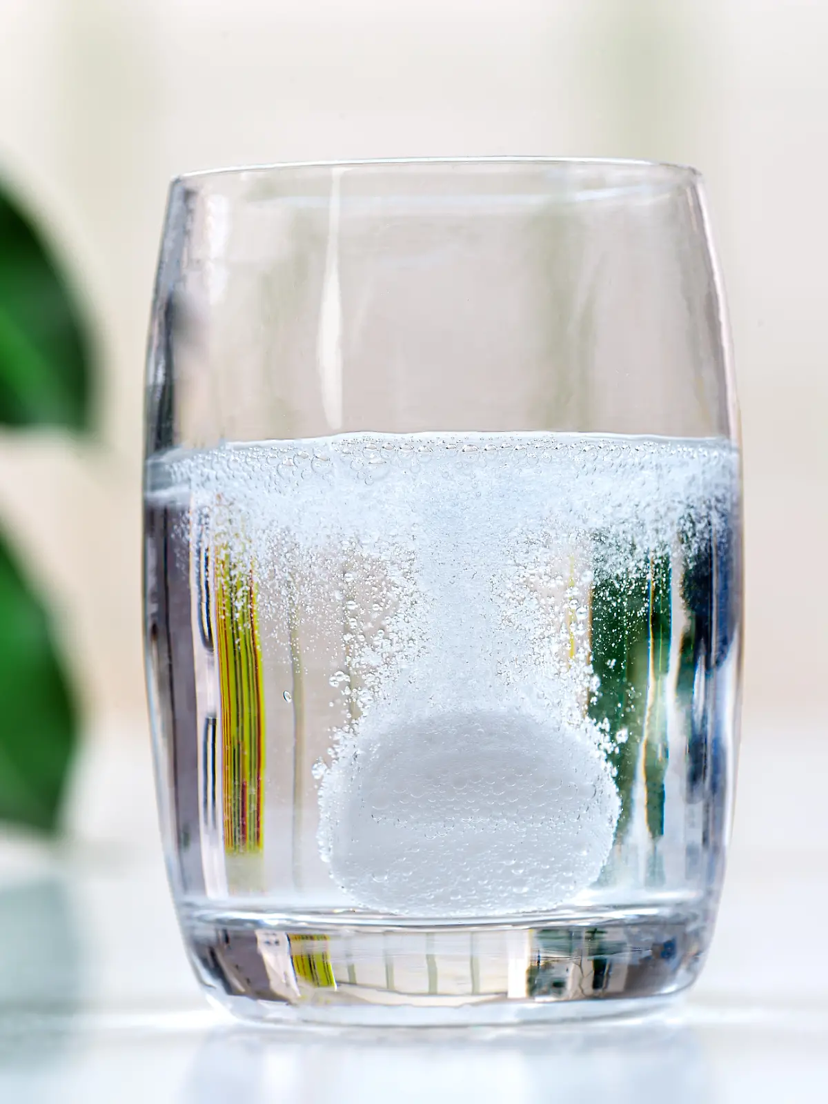 Bild zu: "Schädliches Wasser! Das steckt hinter dem gefährlichen „Loaded-Water”-Trend"