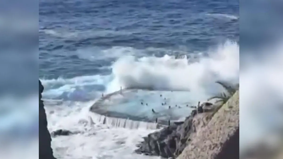 Tote-durch-Riesenwelle-auf-Teneriffa-B-rgermeister-erkl-rt-Touristen-ignorieren-unsere-Warnungen-