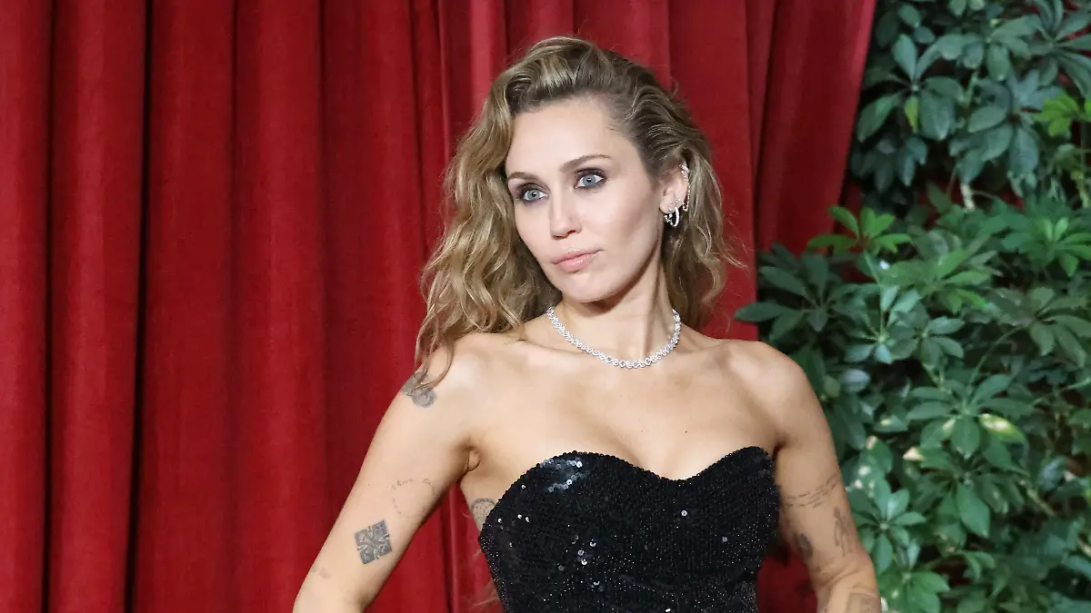 Miley Cyrus bei einer Filmpremiere am 1. Dezember 2025