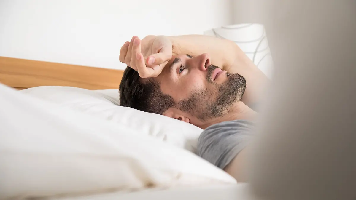 Nachts-pl-tzlich-hellwach-Wie-schlafe-ich-wieder-ein-