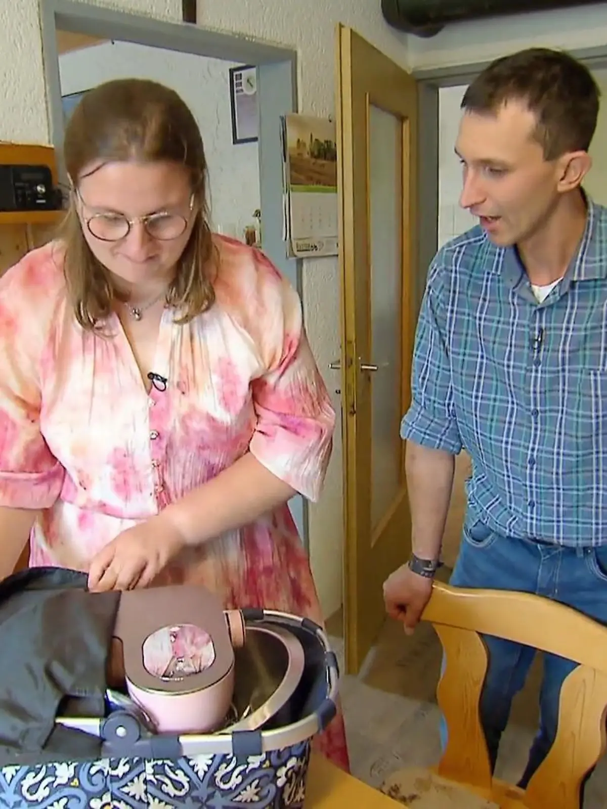 Bild zu: "Julia bringt ihre Küchenmaschine mit"