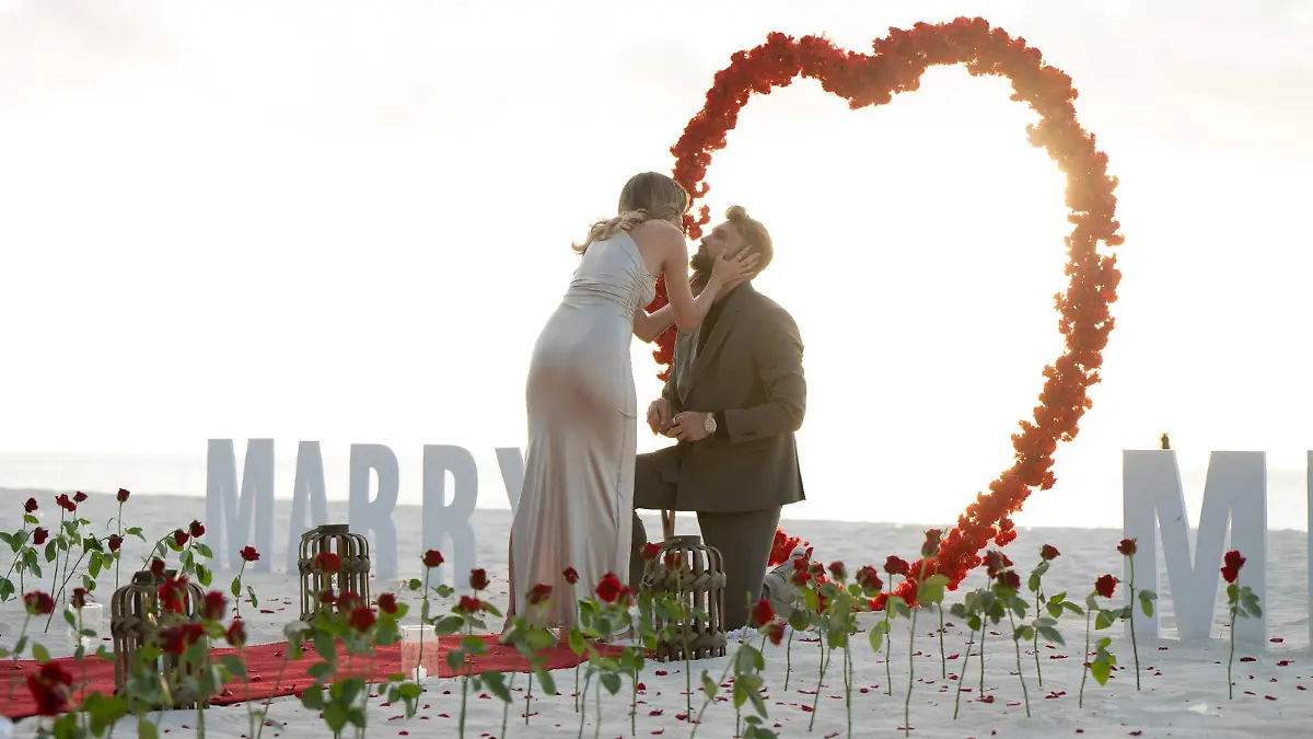 Ex-Bachelor Dominik Stuckmann packt aus! DAS ist unser Liebesgeheimnis Anna und er haben schon ein Haus