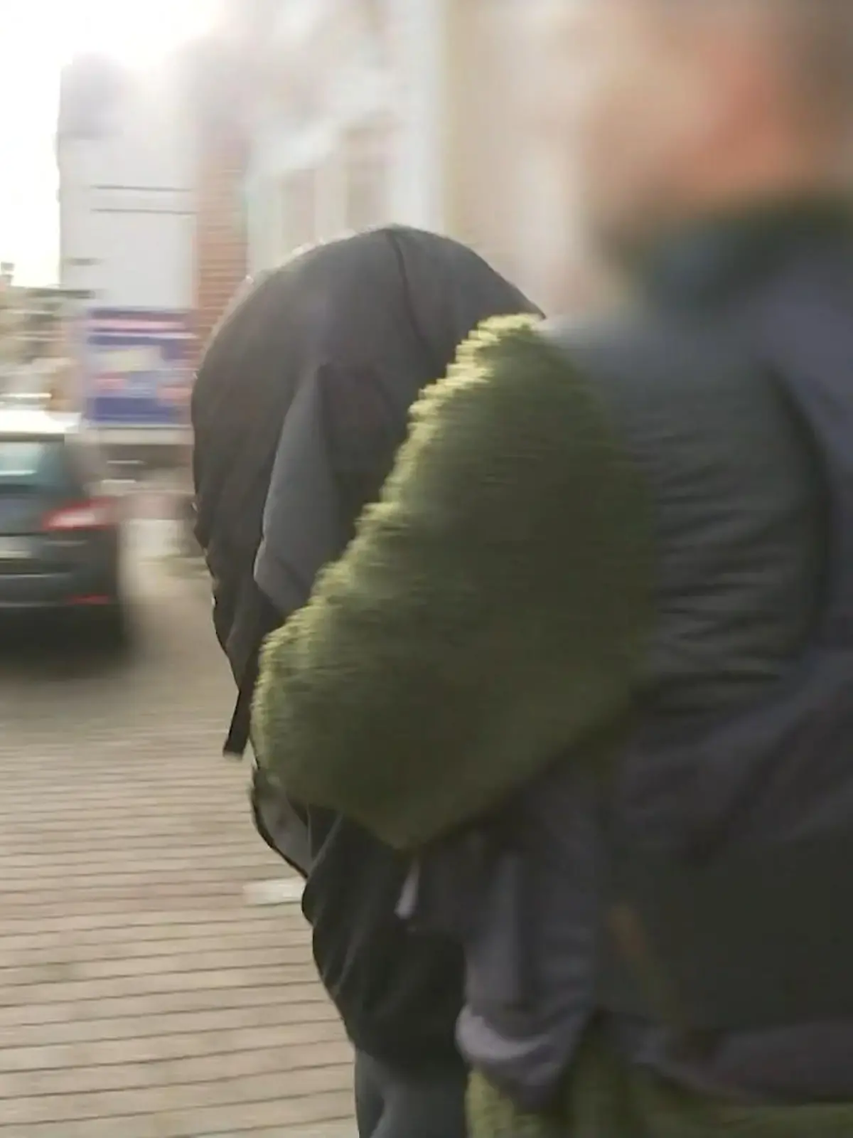 Bild zu: "Kind entführt - SEK-Einsatz im Ruhrgebiet!"