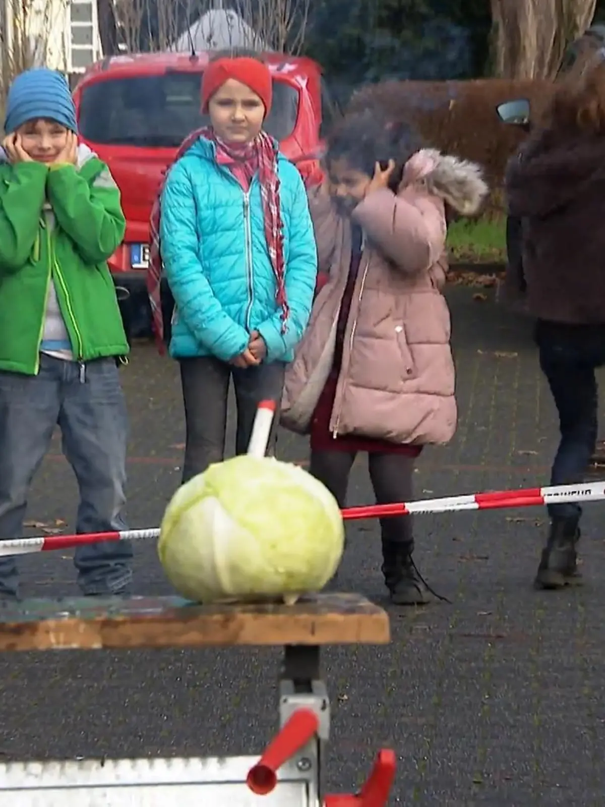 Bild zu: "Sicherheitstraining für Böller"