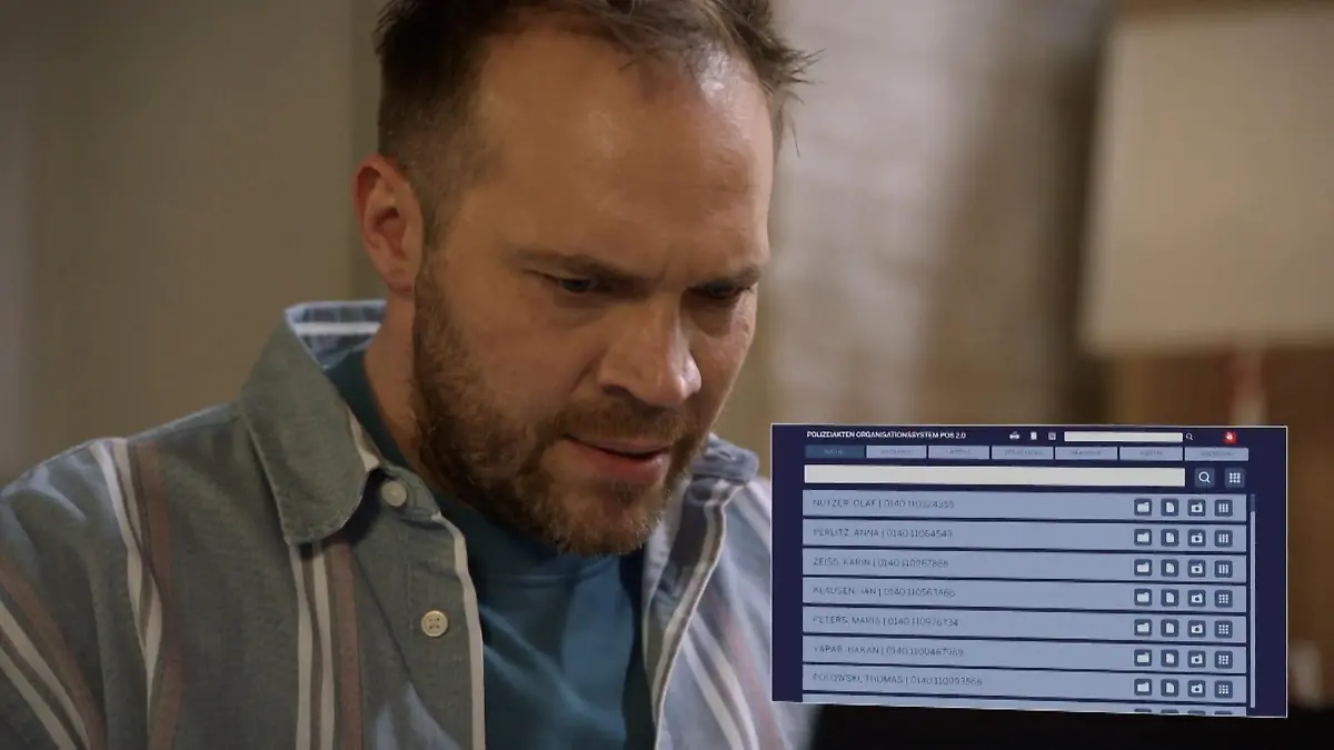 Erik spioniert in Tonis Laptop.