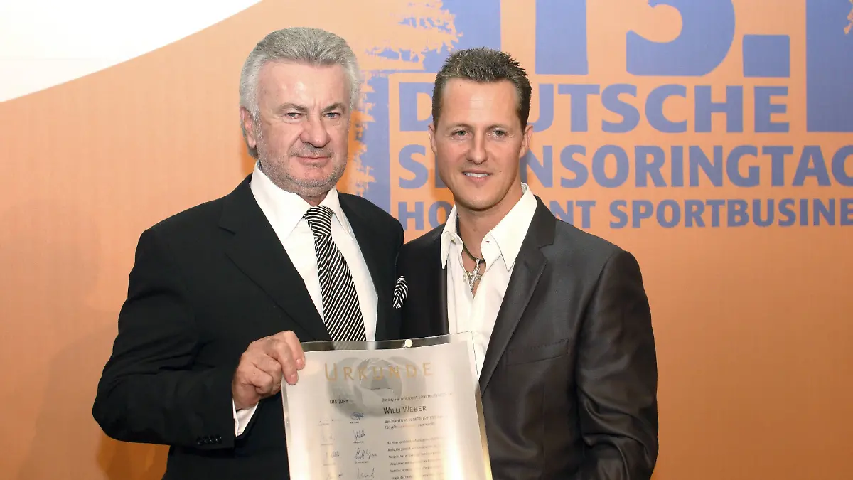Michael Schumacher re und Manager Willi Weber beide Deutschland anläßlich der 13 Deutschen Spo