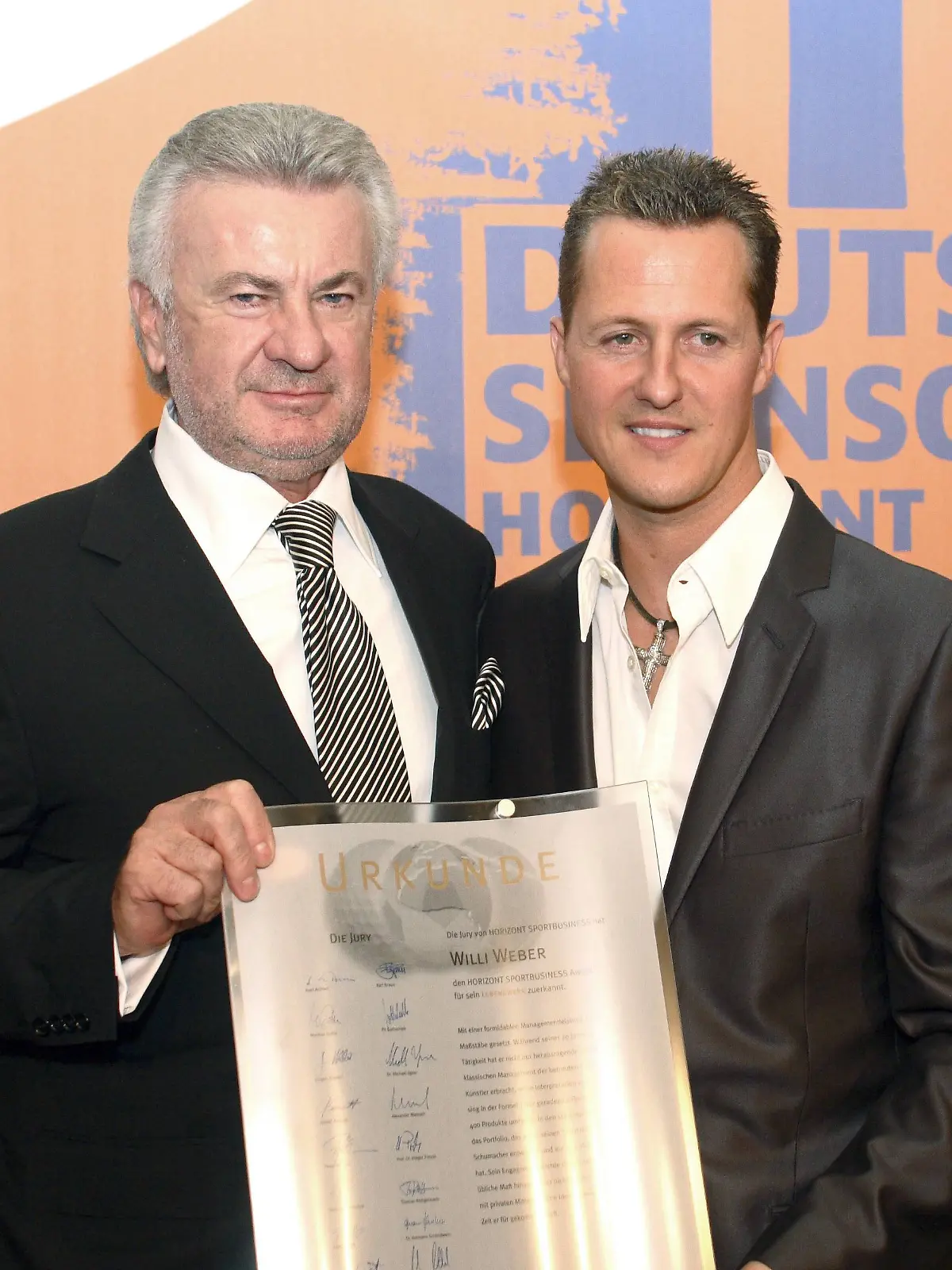 Michael Schumacher re und Manager Willi Weber beide Deutschland anläßlich der 13 Deutschen Spo