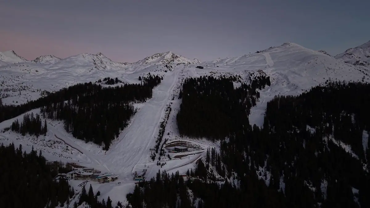 Breite Pisten, sanfte Schwünge - Winterfeeling im Hochgebirge Skigebiet See im Paznaun