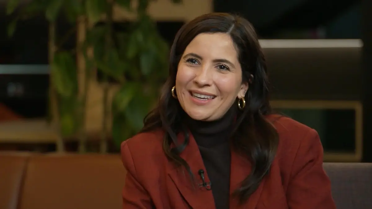 Chryssanthi Kavazi wurde zur Wahrsagerin Süße Baby-Vorhersage bei GZSZ