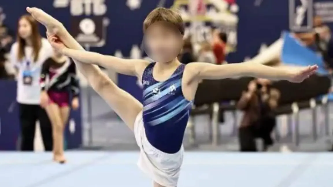 Sind-das-Wladimir-Putins-geheime-S-hne-Fotos-von-russischem-Turnwettbewerb-aufgetaucht-