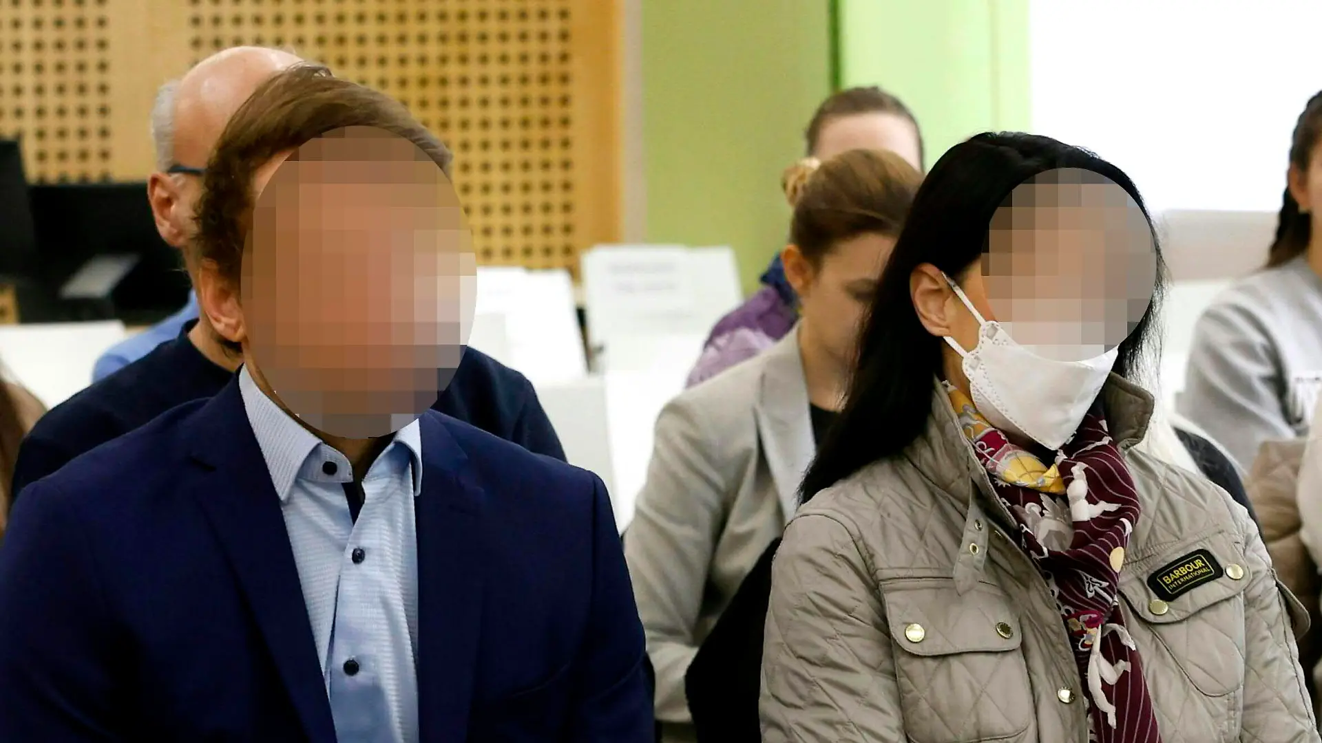 FORTS. PROZESS GEGEN ZWEI CHIRURGEN WEGEN KÖRPERVERLETZUNG IM OPERATIONSSAAL