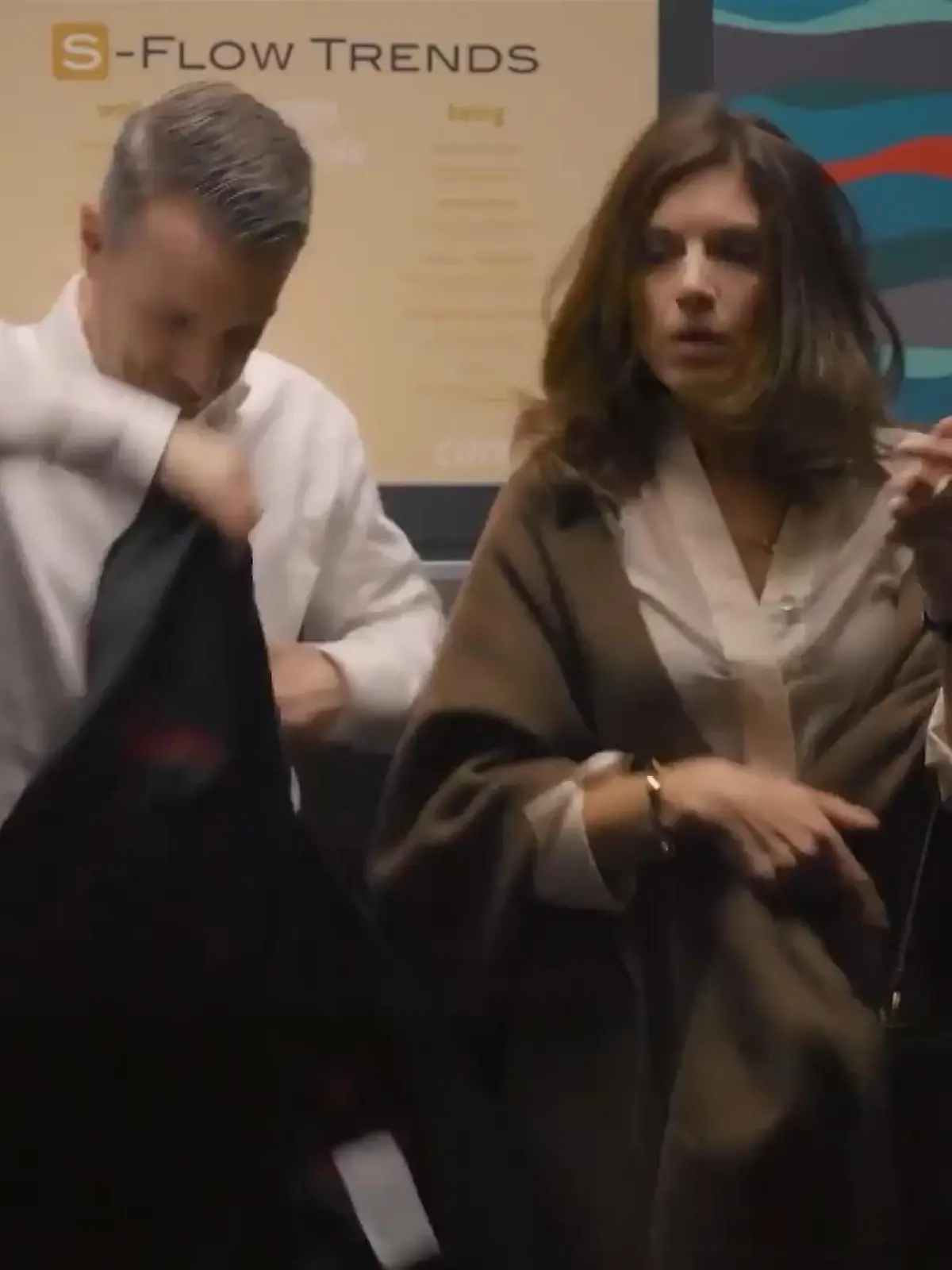 AWZ: Was läuft zwischen Gabriella und Kilian im Fahrstuhl?