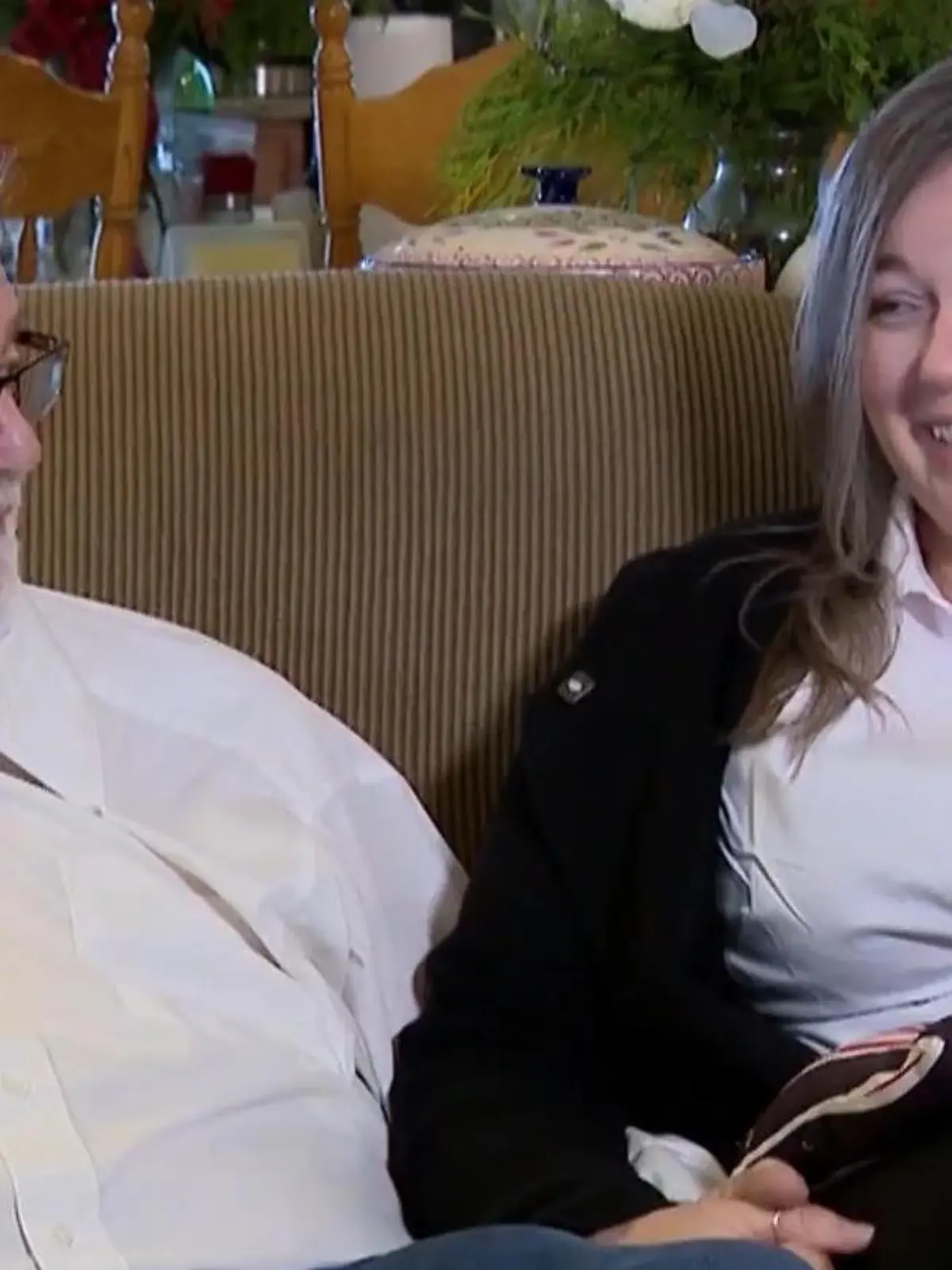 43 Jahre vermisst! Vater kann seine vermisste Tochter wieder in die Arme schließen