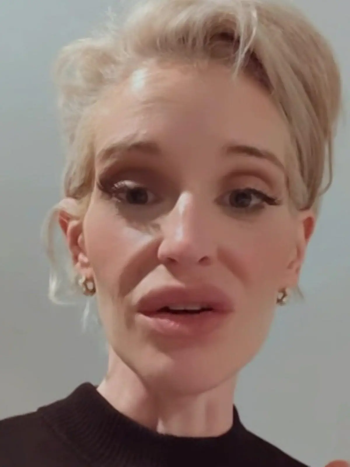 Bild zu: "Kelly Osbourne wehrt sich gegen Hater"