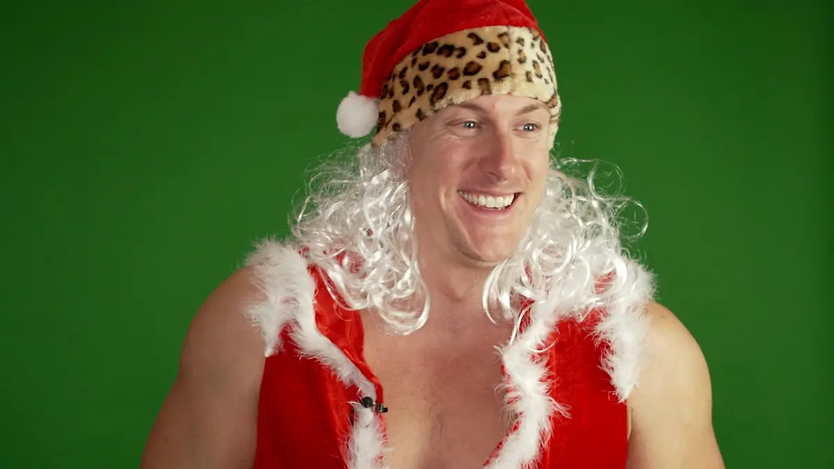 Emma-Fernlund-Matthias-Mangiapane-und-Co-Diese-Weihnachtsklassiker-sind-bei-den-Realitystars-ein-Muss-