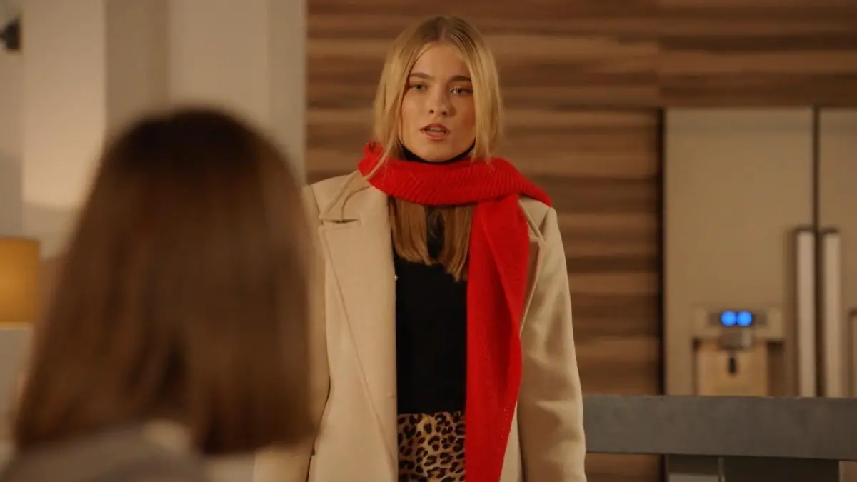 Johanna hat ihrer Schwester was zu sagen.