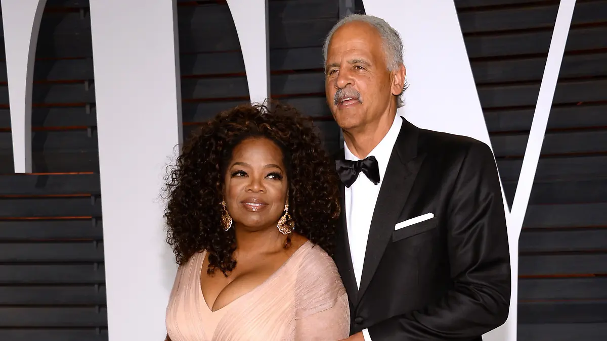 Oprah Winfrey, left, and Stedman Graham arrive at the 2015 Vanity Fair Oscar Party on Sunday, Feb. 22, 2015, in Beverly Hills, Calif. (Photo by Evan Agostini/Invision/AP)