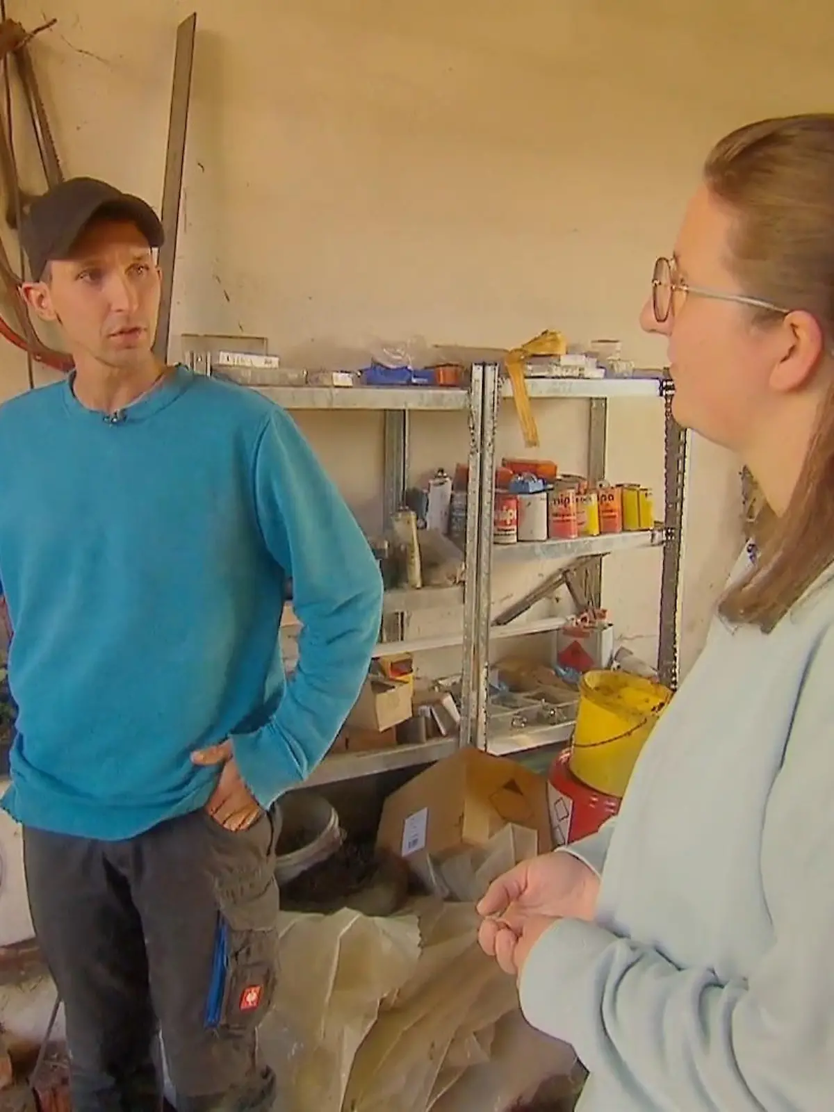 Bild zu: "Julia sorgt für das Frühstück"