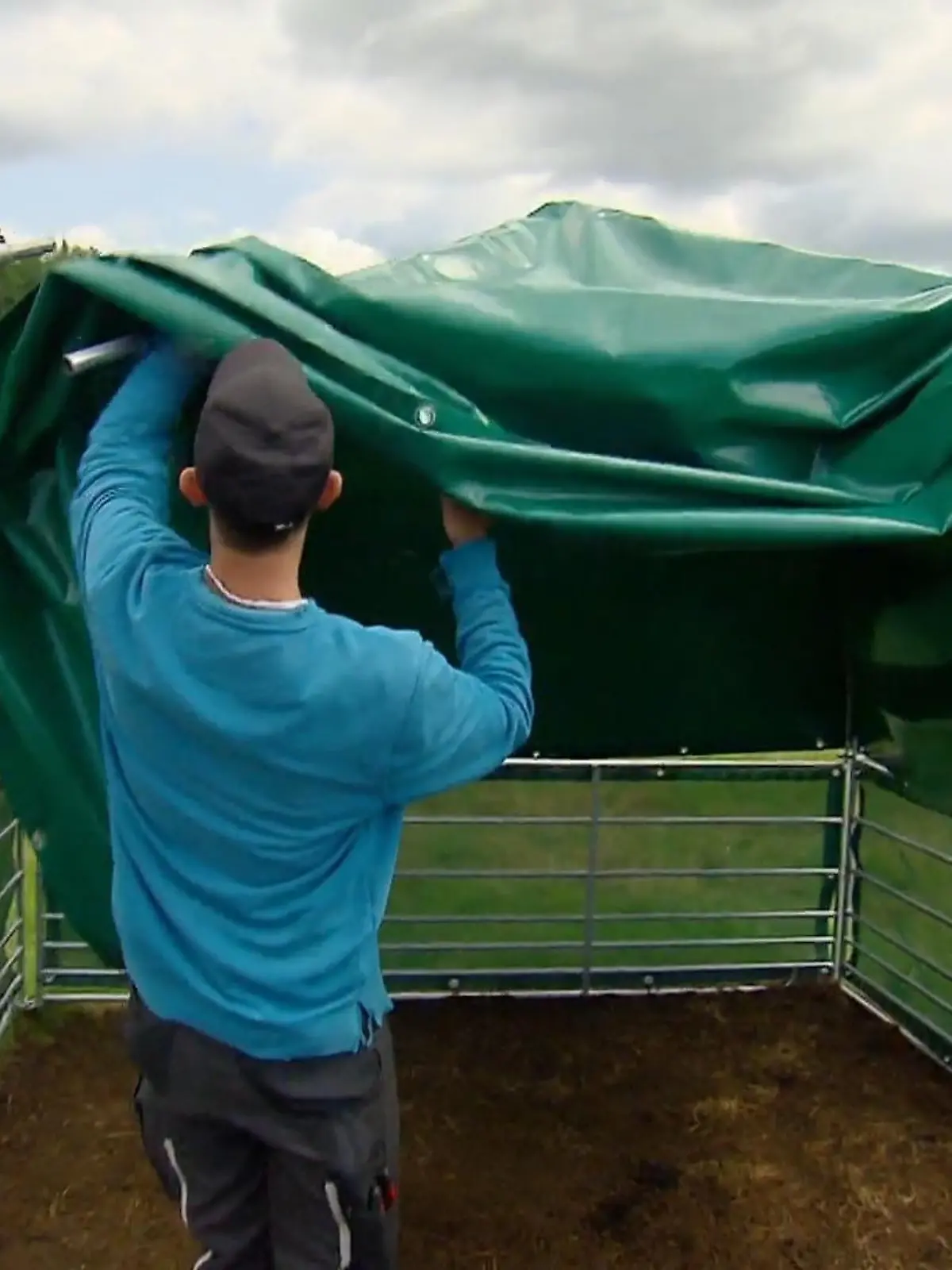 Bild zu: "Für Michael und Julia heißt es heute richtig anpacken"