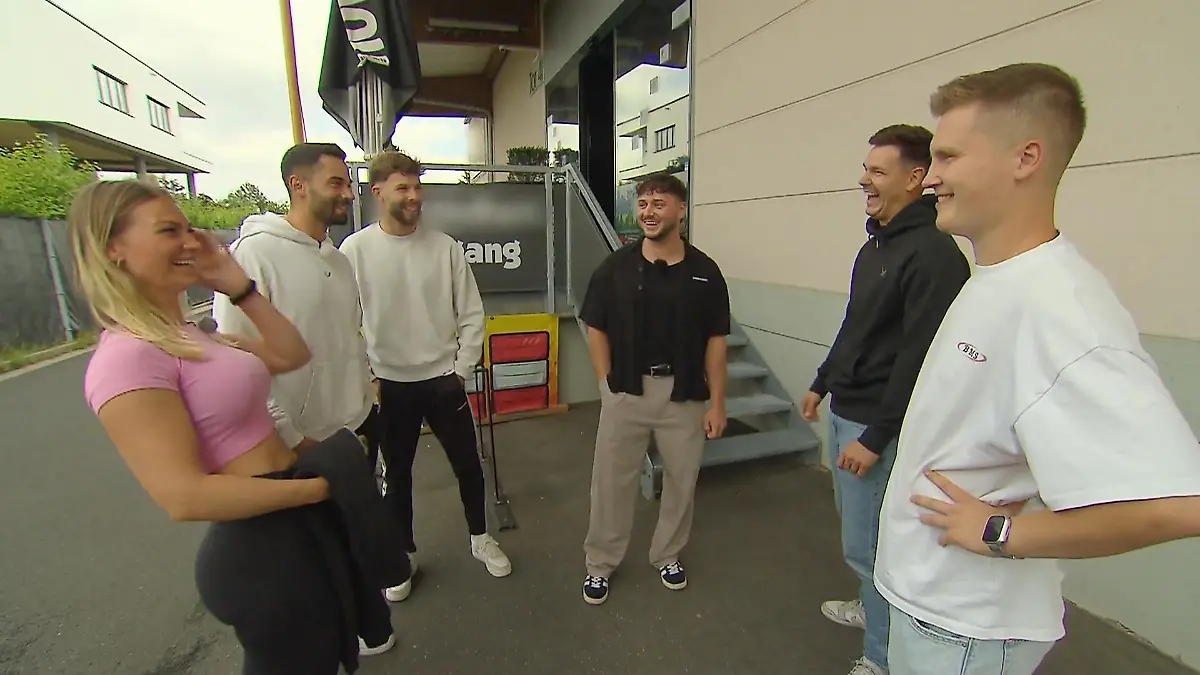 Kerrin lernt Bastis Kumpels kennen Die Meinung zählt