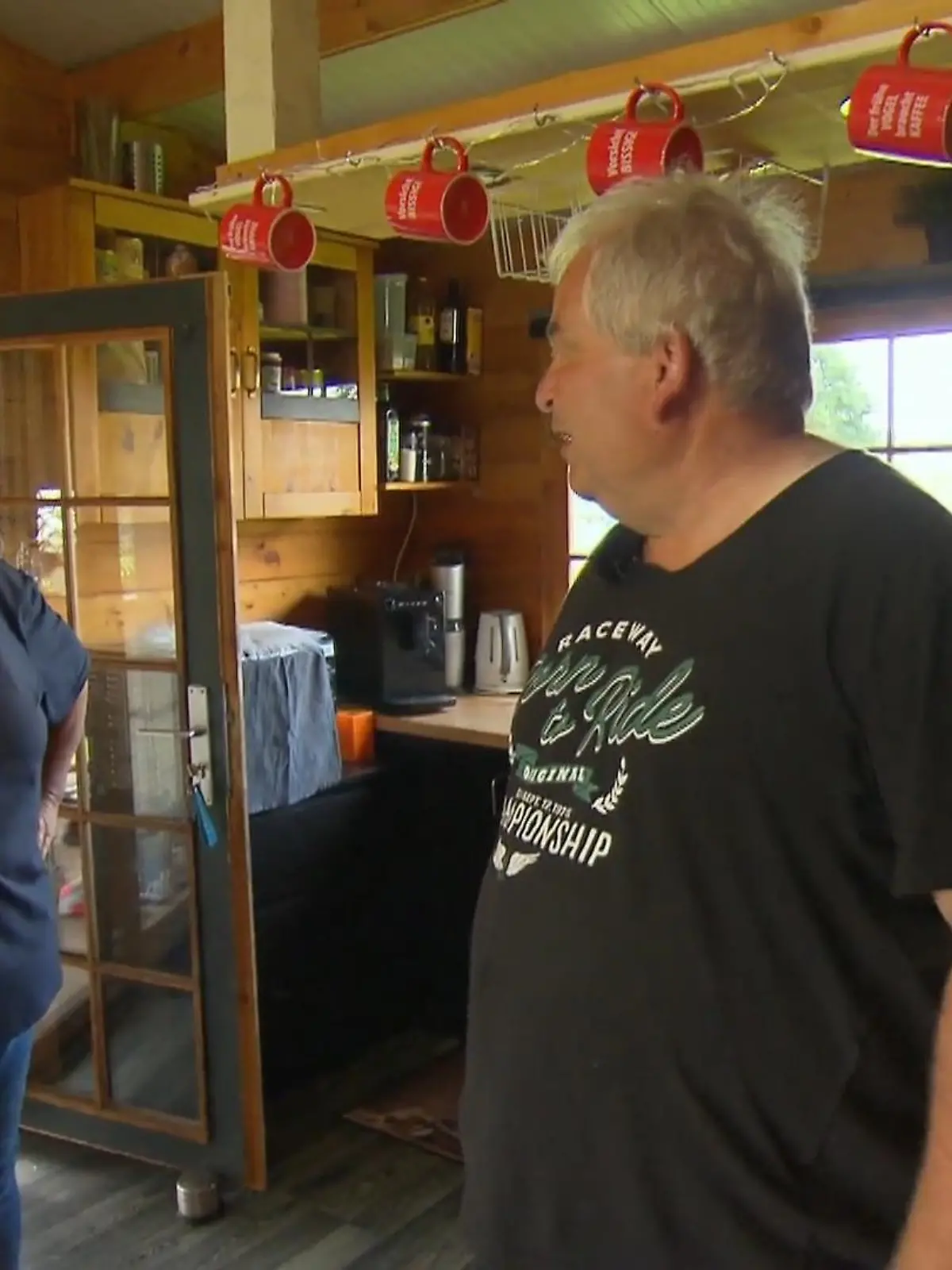 Bild zu: "Frank darf endlich Simones Reich sehen"