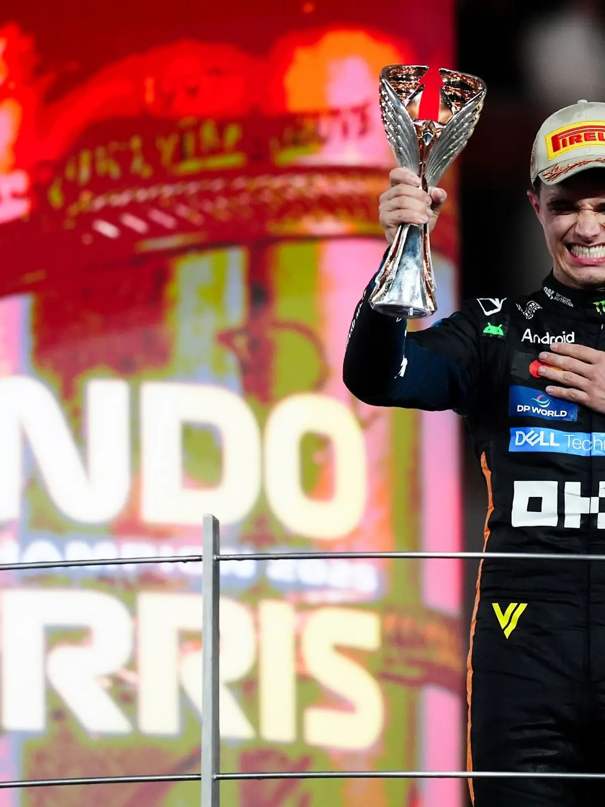 Bild zu: "Norris' wilde WM-Nacht - Verstappen fehlt bei Gala"