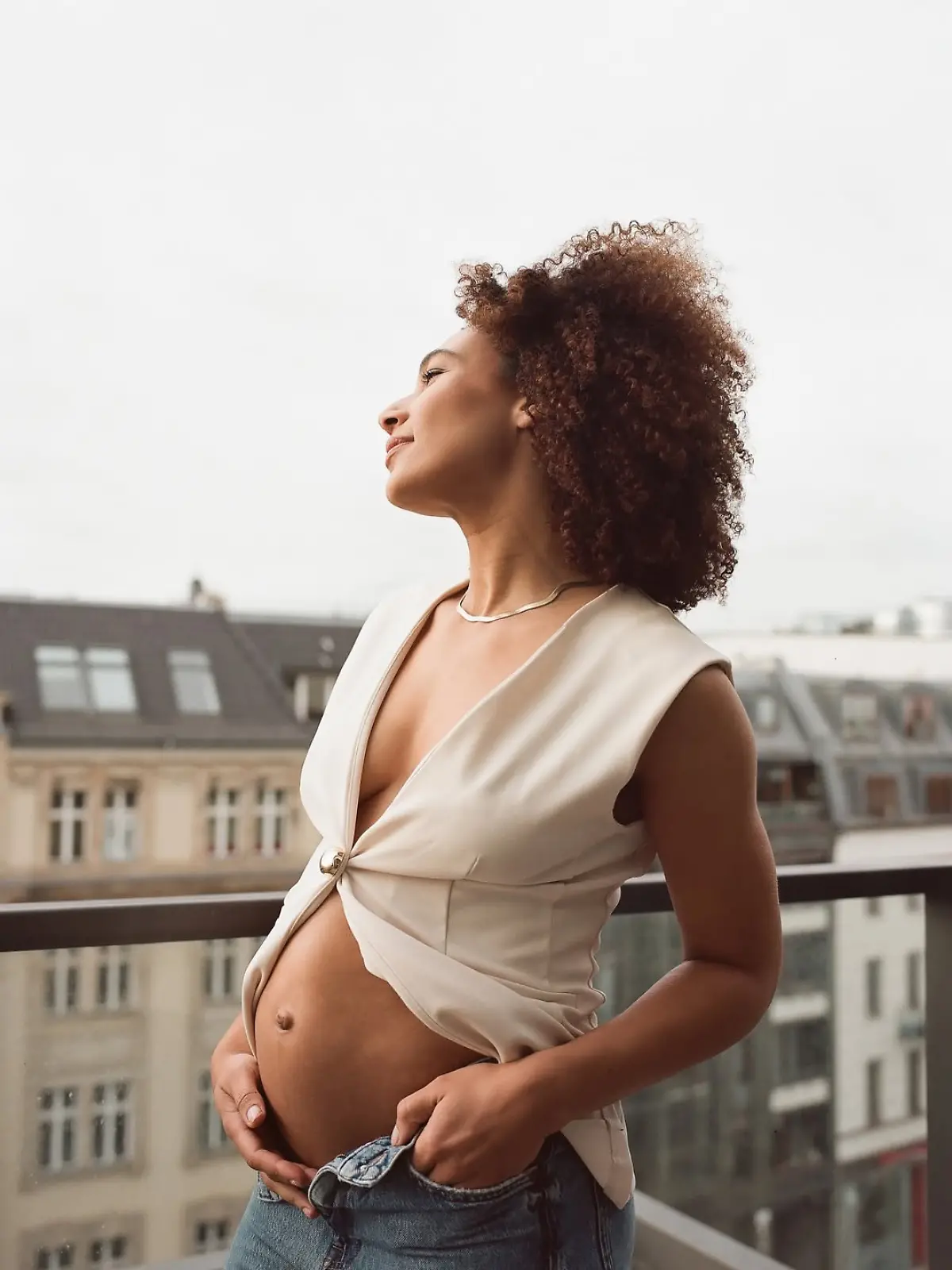 Bild zu: "Ex-Let’s Dance-Kandidatin im Baby-Glück!"