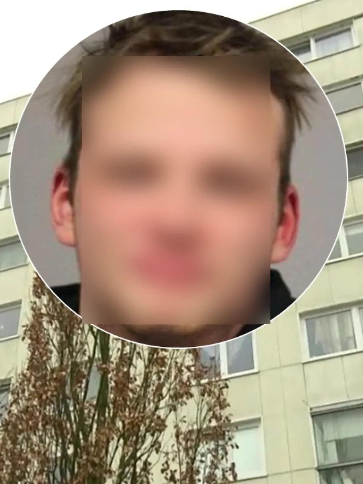 Im 7. Stock dieses Hauses in Bergkamen soll der Verdächtige die Mutter und ihre vier Kinder angegriffen haben.