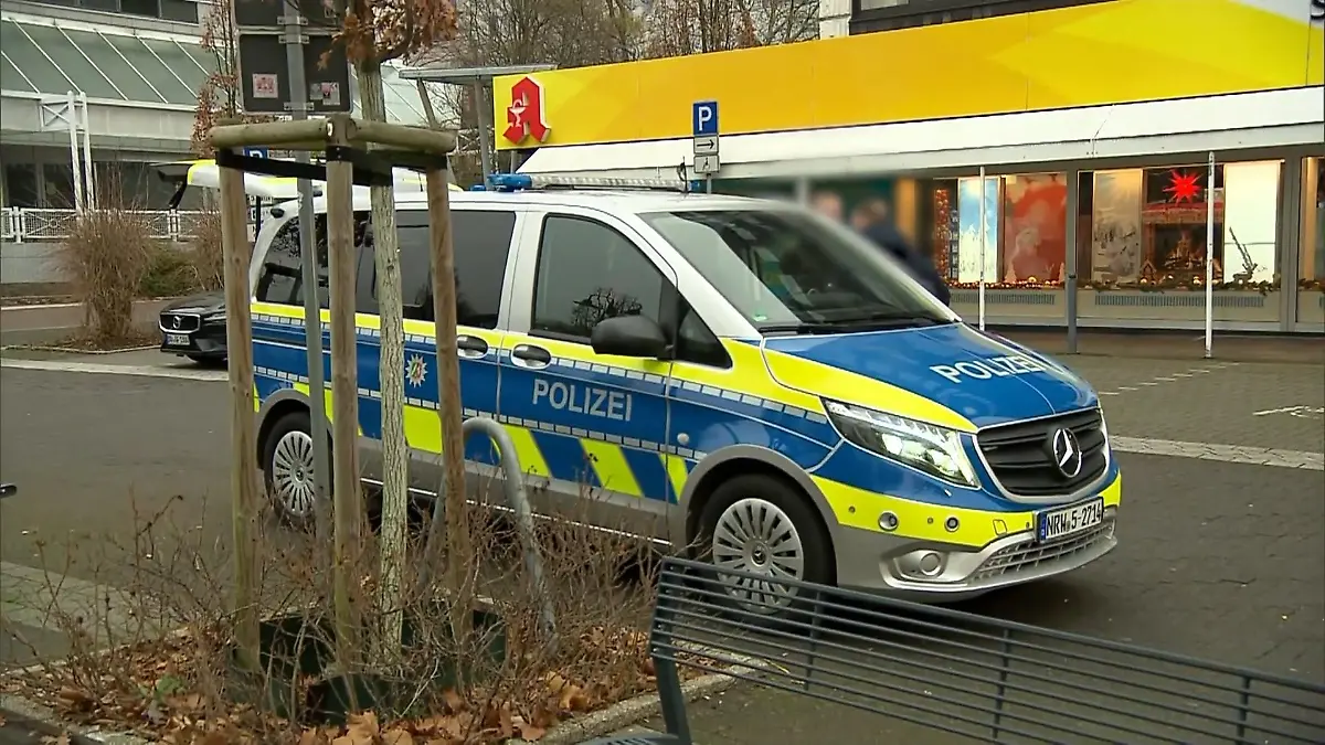 Messerangriff auf Mutter und ihre vier Kinder – bis zu 20 Schnittverletzungen! Mordversuch in Bergkamen