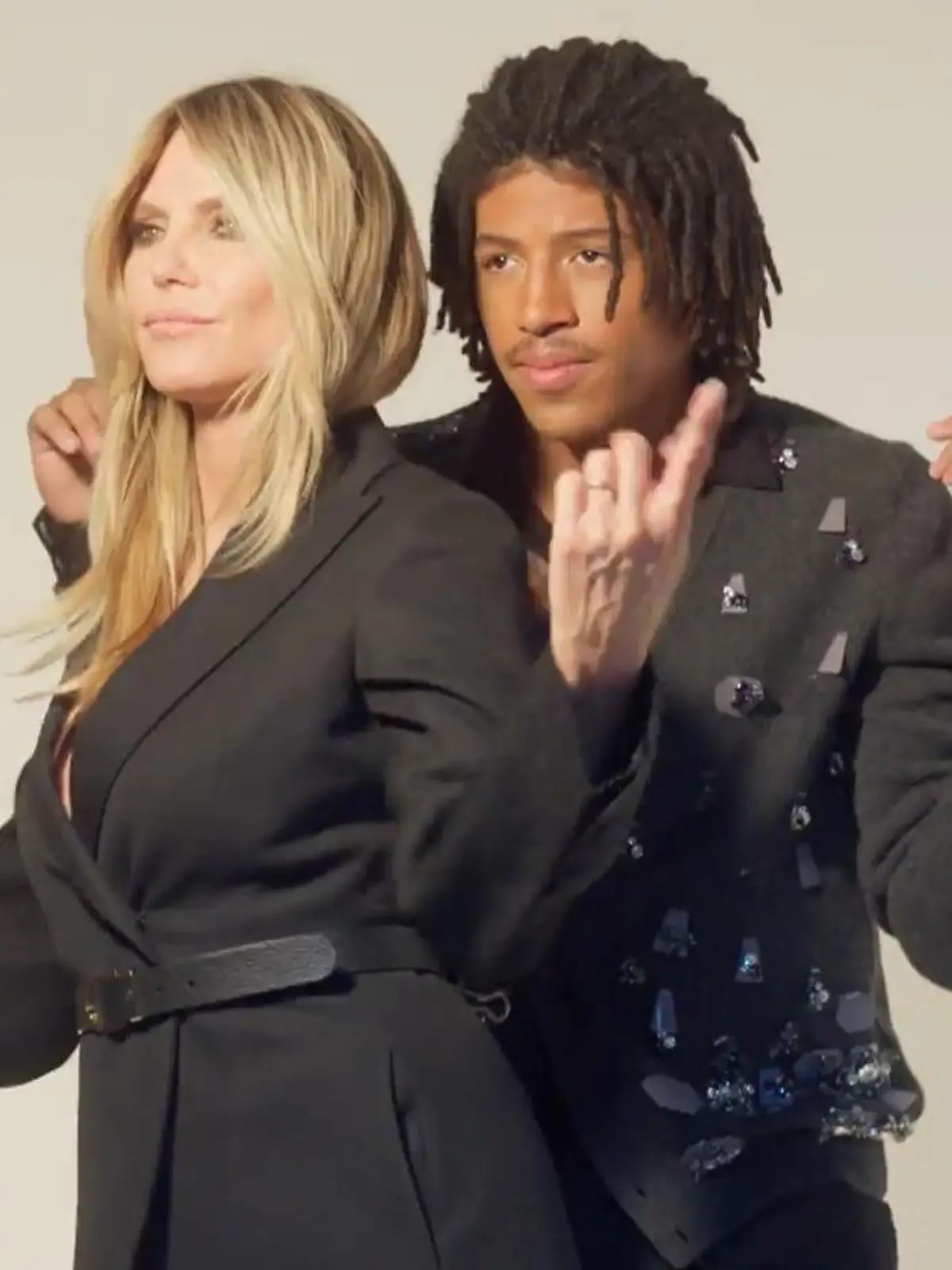 Bild zu: "Heidi Klum mega stolz – besondere Premiere mit ihrem Sohn Henry!"