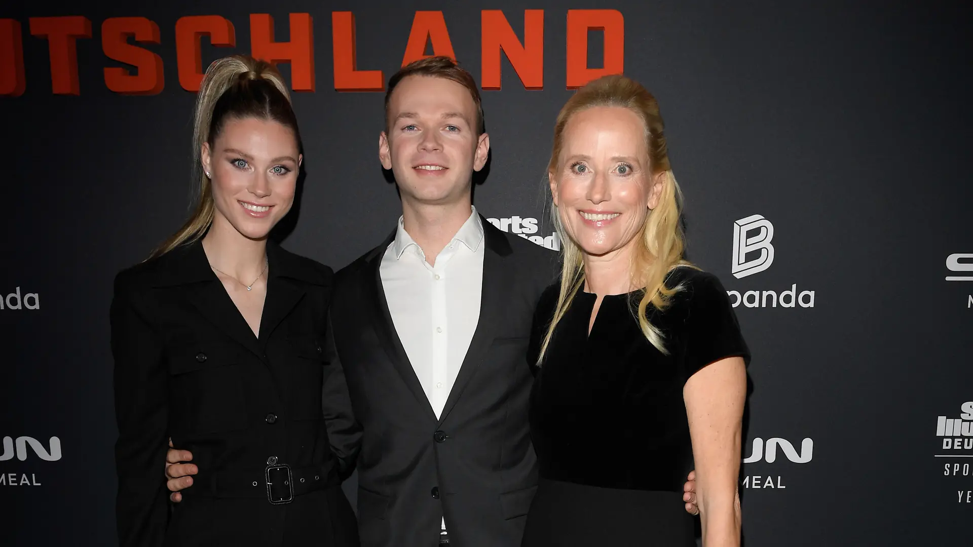 API_MT_Sports_Illustrated_AWARD01063.jpg