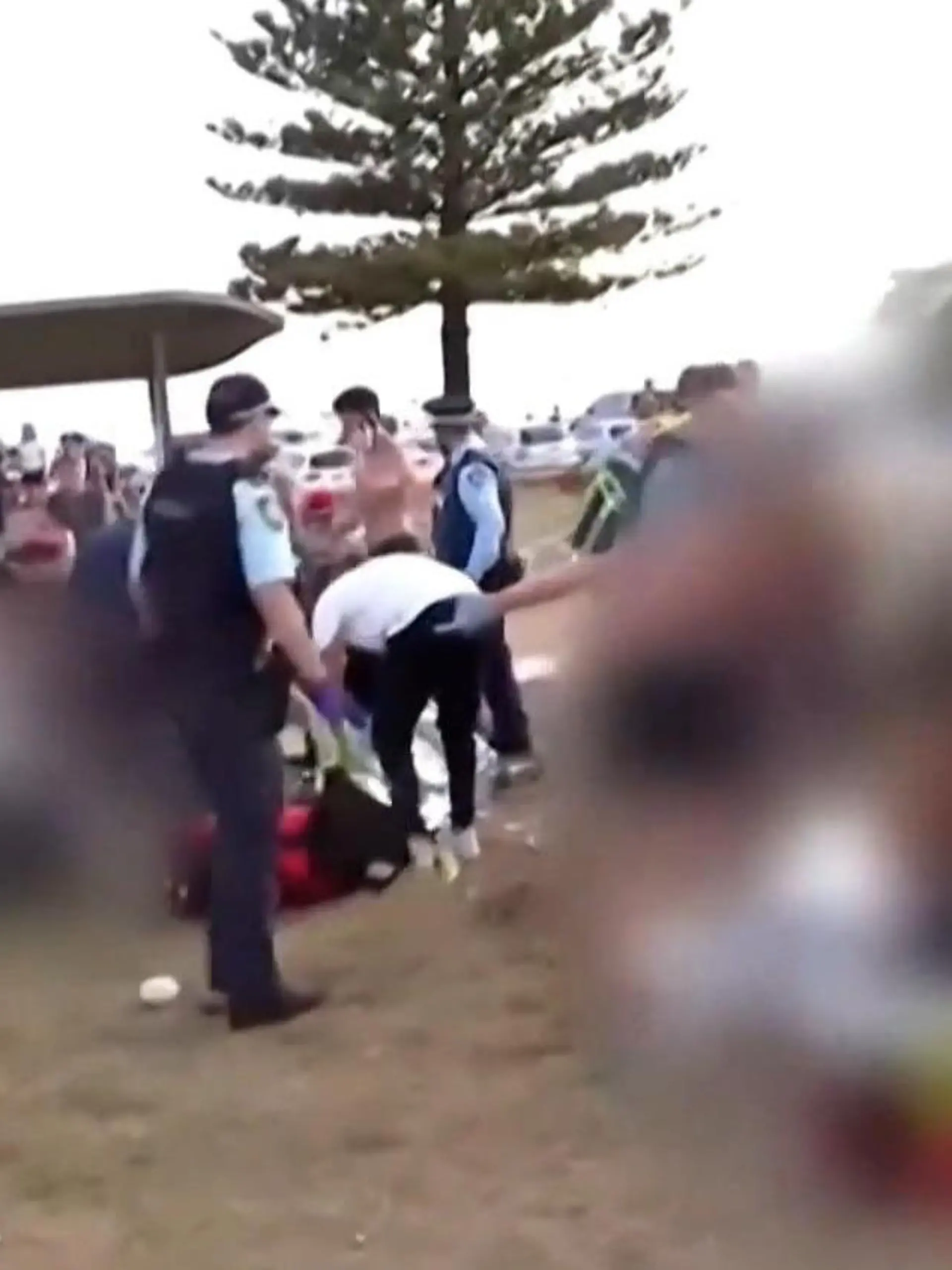 Bild zu: "Terror-Angriff mit vielen Toten in Sydney – Regierung meldet sich zu Wort!"
