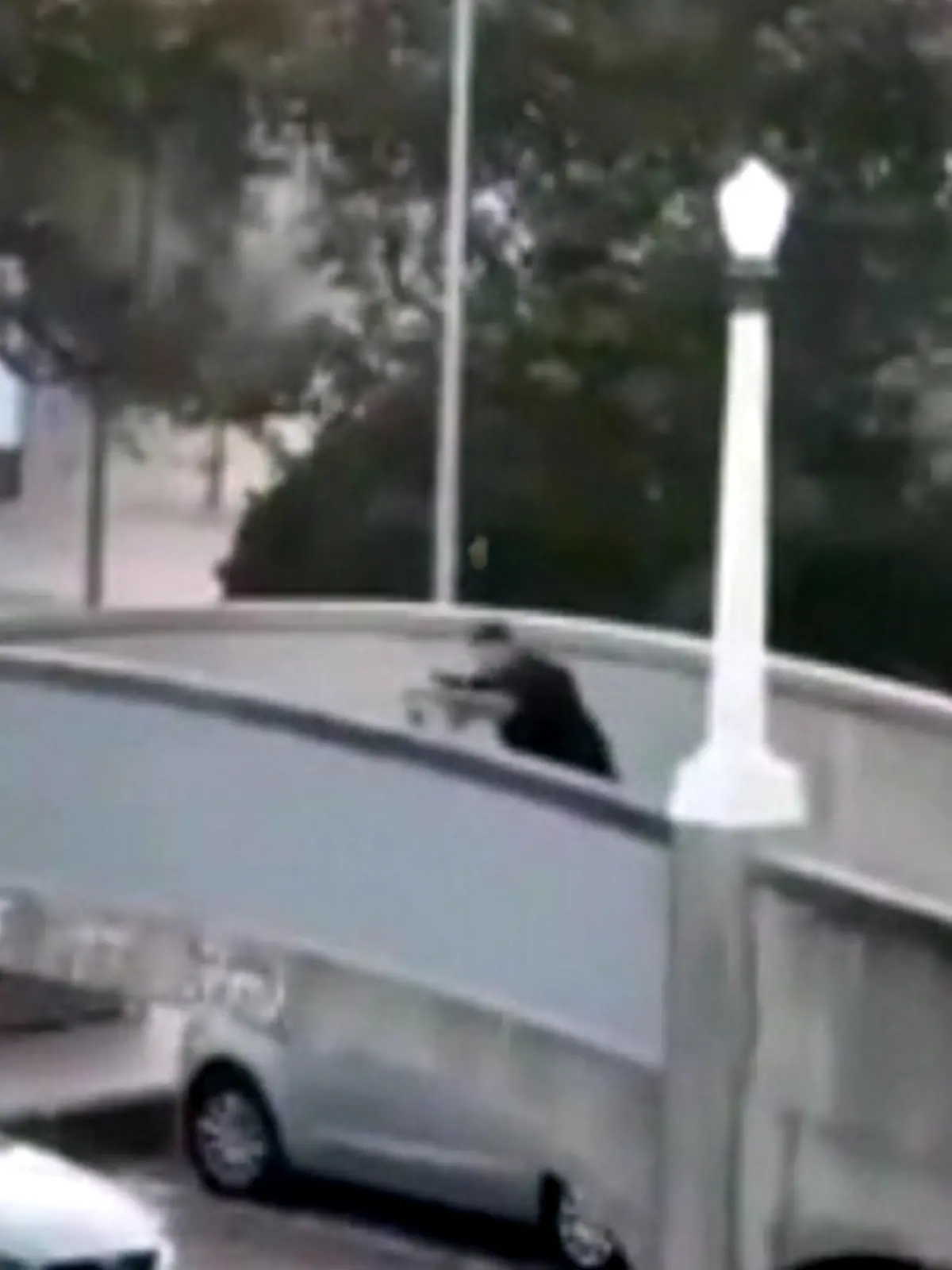 Ein Angreifer beim Terroranschlag am Bondi Beach in Sydney