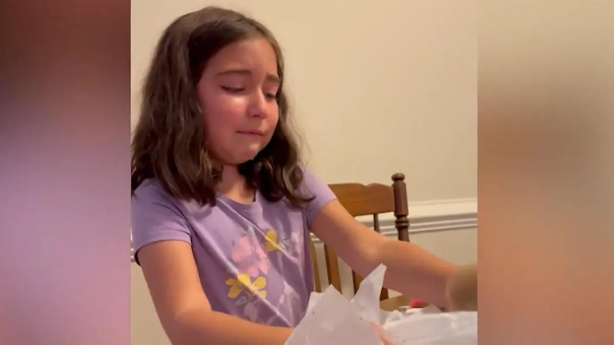 Um ihrem toten Opa nah zu sein! Abrielle (7) erhält besonderes Geschenk „Sonderlieferung aus dem Himmel”