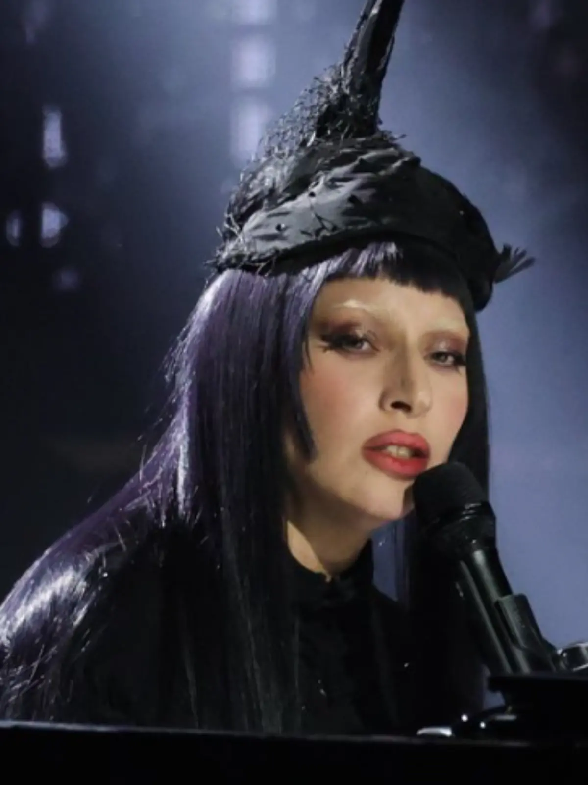 Bild zu: "Show unterbrochen! Schreckmoment bei Lady Gaga-Konzert"