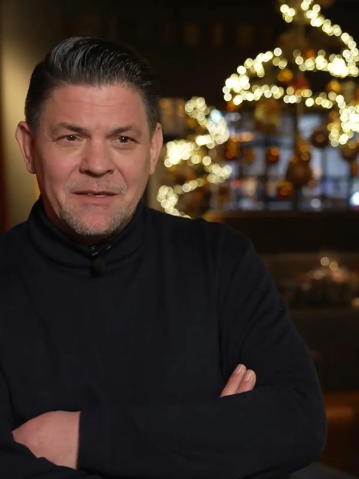 Bild zu: "Weihnachtsstress? Nicht mit Tim Mälzer!"