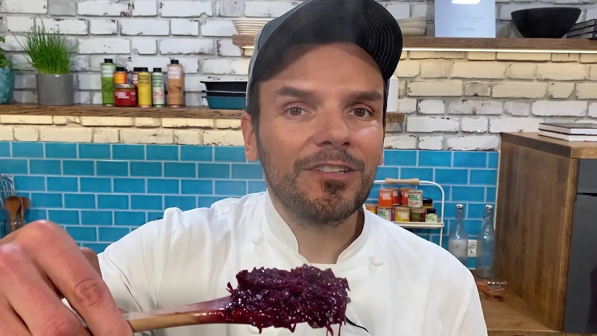 Der perfekte Rotkohl fürs Weihnachtsmenü Hensslers schnelle Nummer