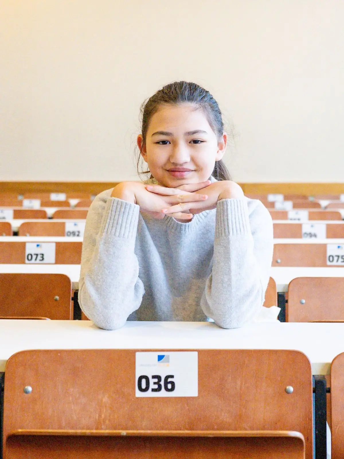 Bild zu: "Nach Turbo-Schulzeit: Zwölfjährige studiert jetzt"