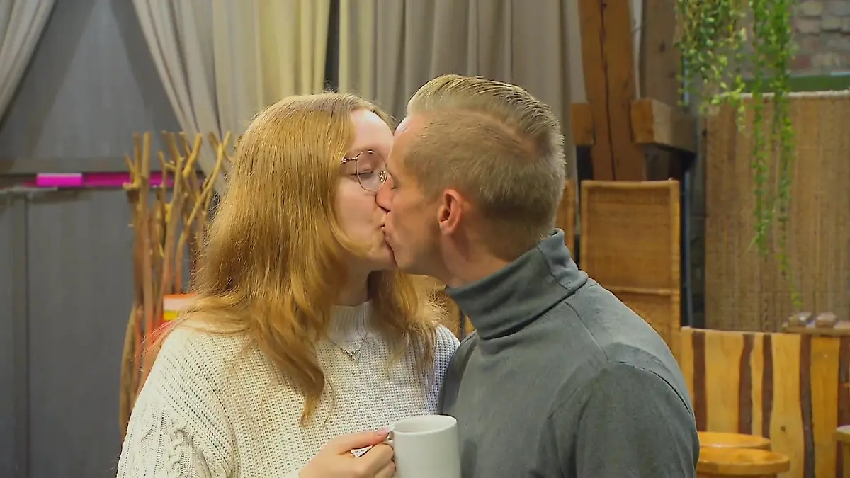 Christopher und Pauline schwer verliebt Es hat gefunkt