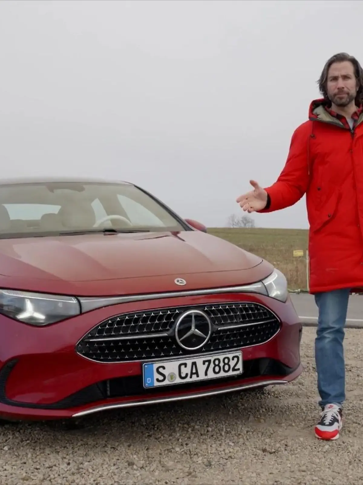 Bild zu: "Andreas Jancke testet den Mercedes CLA-Benziner und checkt den Elektro-GLB"