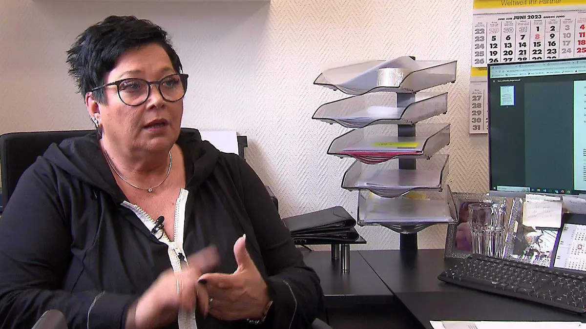 Manuela Strumpen aus Leverkusen führt einen Maschinenbaubetrieb mit 15 Mitarbeitern. Sie würde gerne eine Fachkraft aus Mazedonien einstellen.