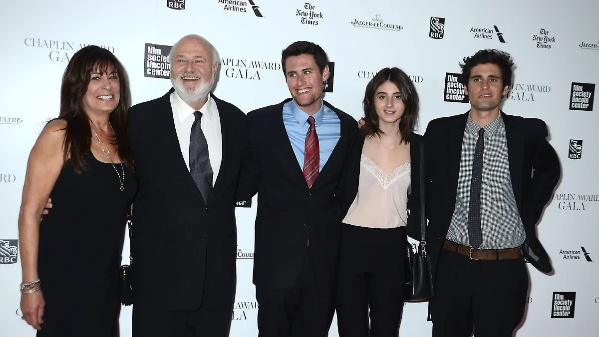wife Michele, Rob Reiner, Jake, Romy and.......... wife Michele, Rob Reiner, Jake, Romy and Nick attend the Film Society