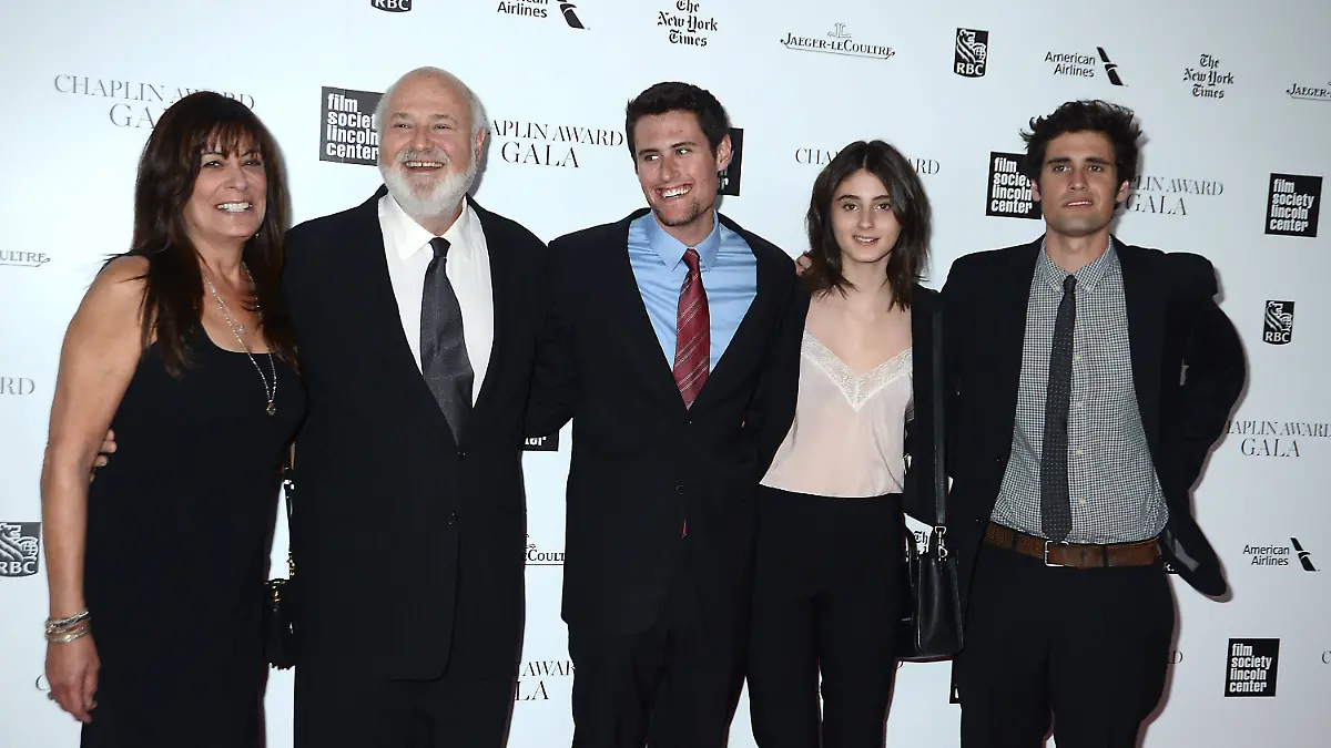 wife Michele, Rob Reiner, Jake, Romy and.......... wife Michele, Rob Reiner, Jake, Romy and Nick attend the Film Society