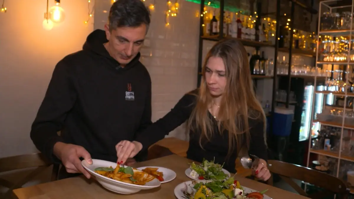 Kleinere Portionen für Frauen: Revolution oder Bevormundung? Weniger Essen für Frauen?