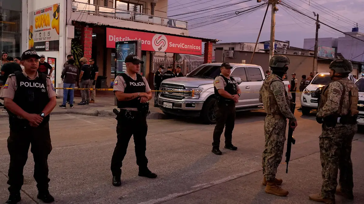 Ehemaliger-Fu-ball-Nationalspieler-in-Ecuador-erschossen