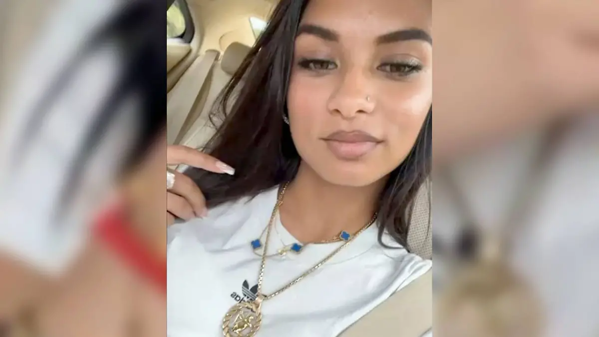 Mit privaten Fotos sucht die Polizei nach dieser Diebin