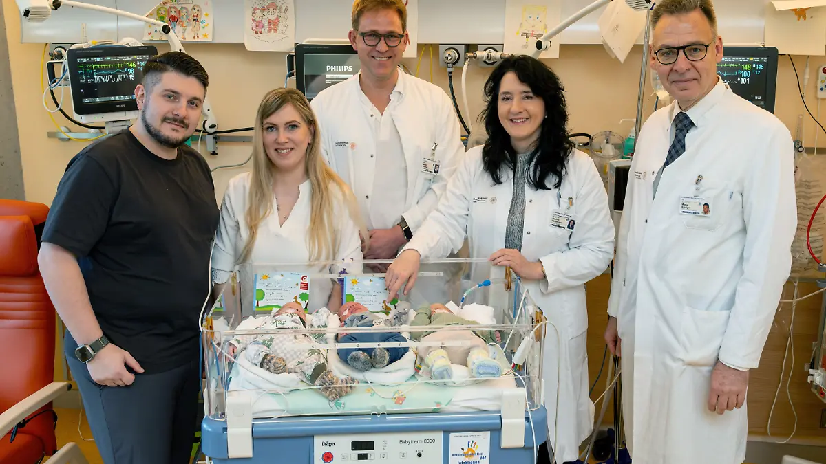 Dresden-Sensation-zum-Jahresende-Eineiige-Drillinge-geboren