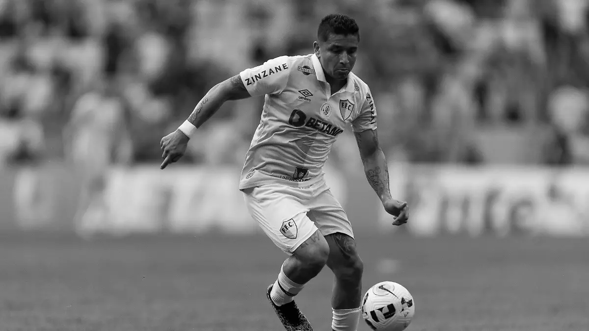 Fu-ball-Nationalspieler-in-Ecuador-erschossen